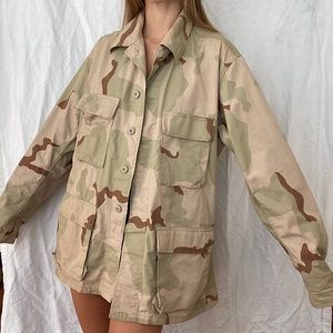Amazing Oversized Tan Cargo Jacket